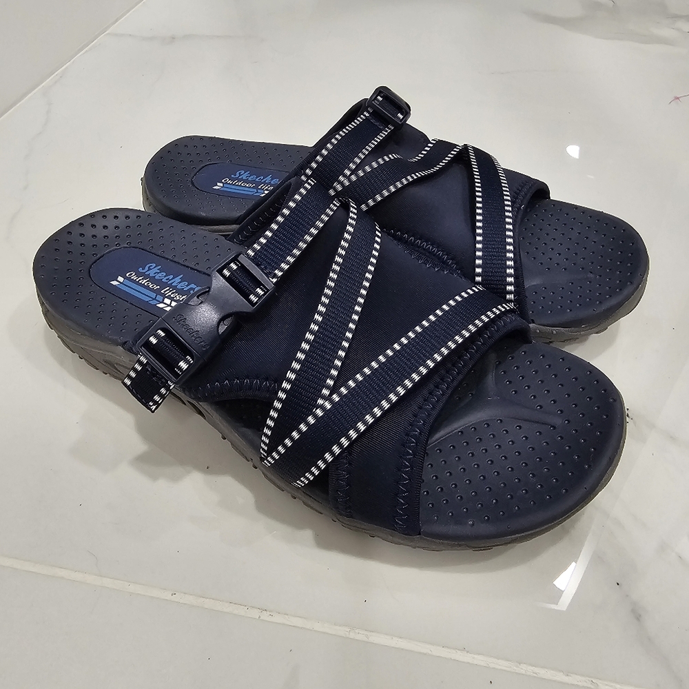 Skechers Women's Reggae-Slide Thru Sport Sandal